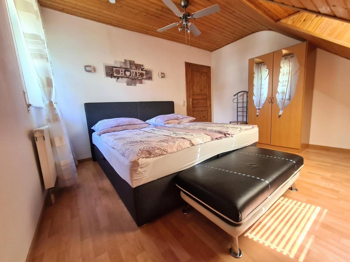 Holzfeld Apartment บอพพาร์ด ภายนอก รูปภาพ